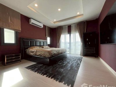 12S0142 ขายบ้านเดี่ยวสองชั้น ราคา 12,700,000 บาท 4 ห้องนอน 6 ห้องน้ำ โซนถลาง