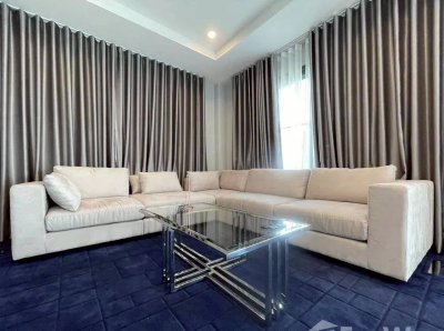 12S0142 ขายบ้านเดี่ยวสองชั้น ราคา 12,700,000 บาท 4 ห้องนอน 6 ห้องน้ำ โซนถลาง