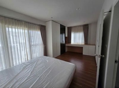 12S0146 This house for rent 6,600,000 baht 3 bedroom 3 bathroom at thalang