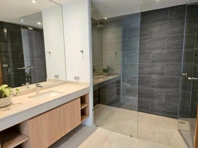 12S0157 ขายพูลวิลล่า ราคา 39,900,000 บาท 5 ห้องนอน 4 ห้องน้ำ โซนถลาง