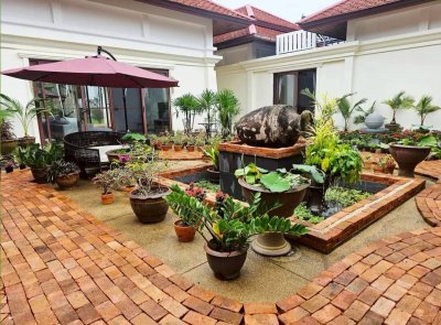 12S0157 ขายพูลวิลล่า ราคา 39,900,000 บาท 5 ห้องนอน 4 ห้องน้ำ โซนถลาง