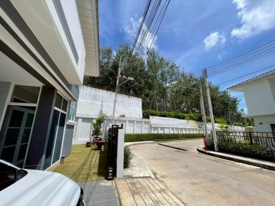 12S0162 This house for sale 8,900,000 baht 4 bedroom 3 bathroom at thalang 12S0162 This house for sale 8,900,000 baht 4 bedroom 3 bathroom at thalang