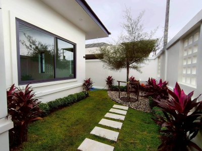 12S0164 This house for sale 5,990,000 baht 2 bedroom 3 bathroom at thalang