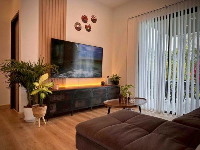 12S0166 ขายพูลวิลล่า ราคา 6,999,000 บาท 2 ห้องนอน 2 ห้องน้ำ โซนถลาง