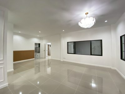 12S0174 This house for sale 4,799,000 baht 3 bedroom 2 bathroom at thalang