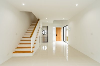 12S0178 ขายบ้านแฝดสองชั้น ราคา 3,490,000 บาท 3 ห้องนอน 3 ห้องน้ำ โซนถลาง