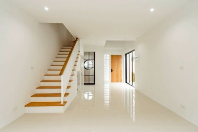 12S0179 ขายบ้านแฝดสองชั้น ราคา 4,790,000 บาท 3 ห้องนอน 3 ห้องน้ำ โซนถลาง