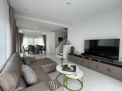 12S0194 This house for sale 9,600,000 baht 4 bedroom 3 bathroom at thalang
