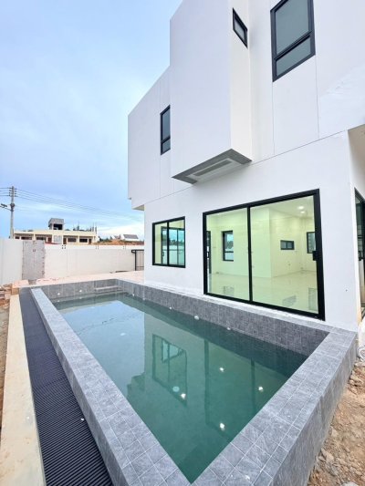 12S0195 Pool villa for sale 7,990,000 baht 3 bedroom 3 bathroom at thalang