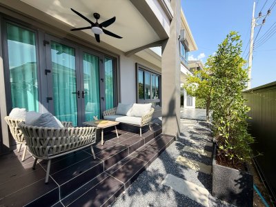 12S0197 This house for sale 16,000,000 baht 4 bedroom 6 bathroom at thalang