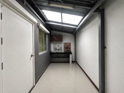 12S0202 ขายบ้านแฝดสองชั้น ราคา 2,850,000 บาท 3 ห้องนอน 2 ห้องน้ำ โซนถลาง