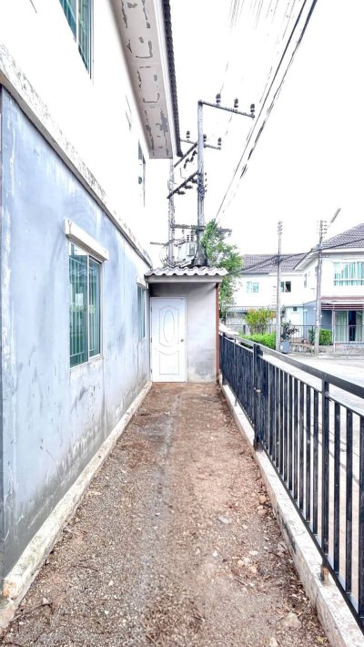 12S0204 ขายบ้านแฝดสองชั้น ราคา 3,090,000 บาท 3 ห้องนอน 2 ห้องน้ำ โซนถลาง