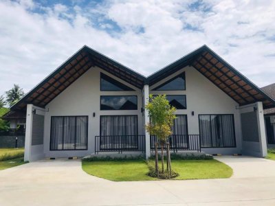 13R0001 This house for rent 2 bedroom 1 bathroom 20,000/month in paklok,thalang