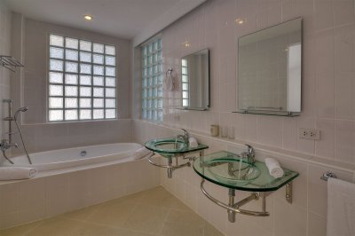 13R0043 This pool villa 3bedroom 3bathroom with swimming 99,000/month the house location at Paklok,thalang