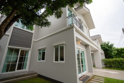 13R0104 ให้เช่าบ้านเดี่ยวสองชั้น 3ห้องนอน 3ห้องน้ำ ราคา 60,000/เดือน โซนป่าคลอก,ถลาง