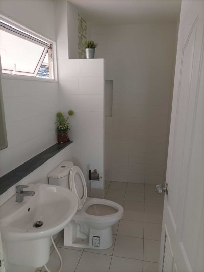 13R0122 This house for rent 3 bedrooms 2 bathrooms 25,000/month at paklok,thalang