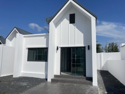 13R0123 This house for rent 2bedrooms 1bathroom 32,000/month at paklok,thalang