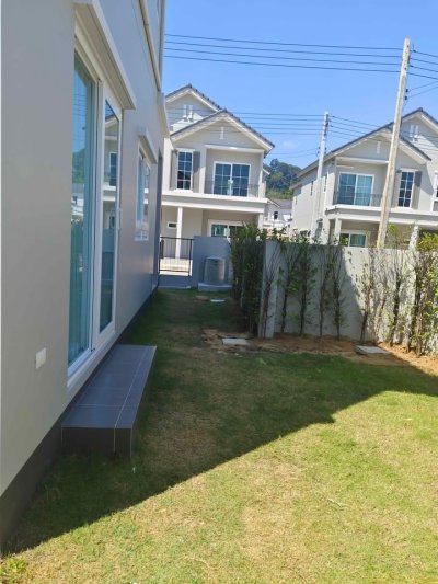 13R0162 This house for rent 4 bedroom 3 bathroom 80,000/month at paklok,thalang
