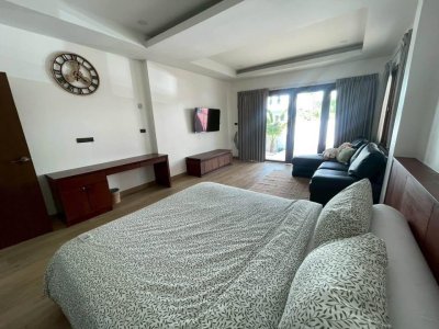 13R0182 ให้เช่า pool villa 5 ห้องนอน 5 ห้องน้ำ ราคา 110,000/เดือน โซนป่าคลอก,ถลาง