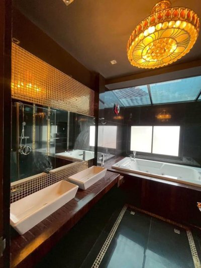 13R0182 ให้เช่า pool villa 5 ห้องนอน 5 ห้องน้ำ ราคา 110,000/เดือน โซนป่าคลอก,ถลาง