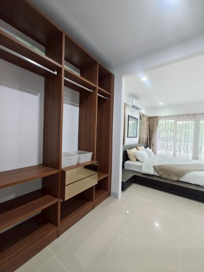 13R0184 This house for rent 4 bedroom 3 bathroom 45,000/month at paklok,thalang