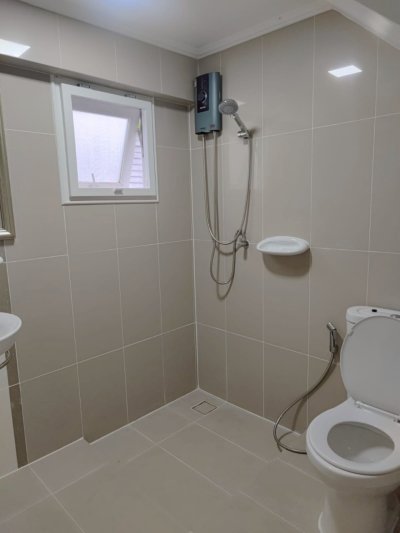 13R0184 This house for rent 4 bedroom 3 bathroom 45,000/month at paklok,thalang