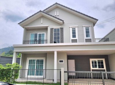 13R0203 ให้เช่าบ้านเดี่ยวสองชั้น 3 ห้องนอน 3 ห้องน้ำ ราคา 65,000/เดือน โซนป่าคลอก,ถลาง 13R0203 ให้เช่าบ้านเดี่ยวสองชั้น 3 ห้องนอน 3 ห้องน้ำ ราคา 65,000/เดือน โซนป่าคลอก,ถลาง