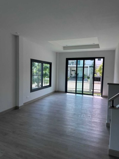 13R0204 ให้เช่าบ้านเดี่ยวสองชั้น 4 ห้องนอน 4 ห้องน้ำ ราคา 70,000/เดือน โซนป่าคลอก,ถลาง