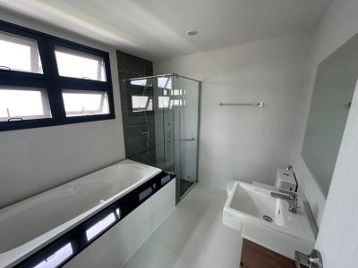 13R0204 ให้เช่าบ้านเดี่ยวสองชั้น 4 ห้องนอน 4 ห้องน้ำ ราคา 70,000/เดือน โซนป่าคลอก,ถลาง