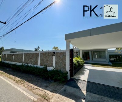 13R0210 Pool villa for rent 4 bedroom 4 bathroom 120,000/month at paklok,thalang