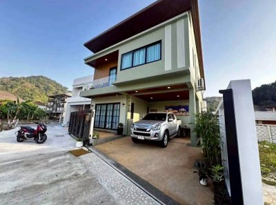 13R0212 Pool villa for rent 4 bedroom 4 bathroom 110,000/month at paklok,thalang