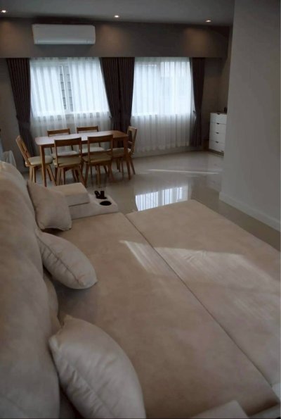 13R0216 This house for rent 3 bedroom 3 bathroom 85,000/month at paklok