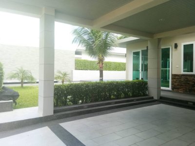 13R0240 ให้เช่า pool villa 3 ห้องนอน 3 ห้องน้ำ ราคา 65,000/เดือน โซนป่าคลอก,ถลาง