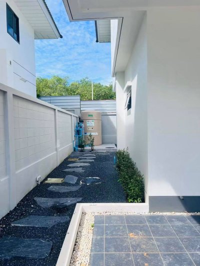 13R0245 This house for rent 4 bedroom 4 bathroom 80,000/month at paklok,thalang