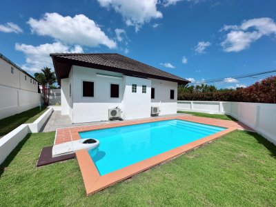 13S0034 Pool villa for sale 5,990,000 baht 3 bedroom 2 bathroom located at paklok
