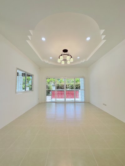 13S0034 Pool villa for sale 5,990,000 baht 3 bedroom 2 bathroom located at paklok