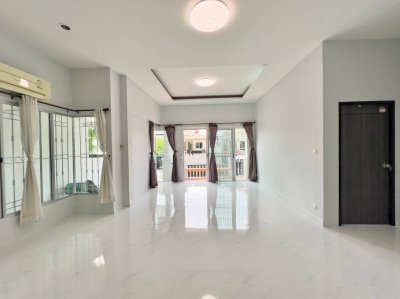13S0035 House for sale 3,490,000 baht 3bedroom 2bathroom located at paklok,thalang