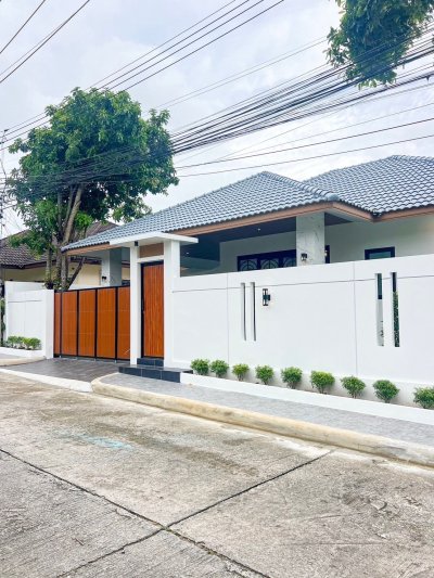 13S0037 This house for sale 5,790,000 baht 3 bedroom 2 bathroom located at paklok,thalang