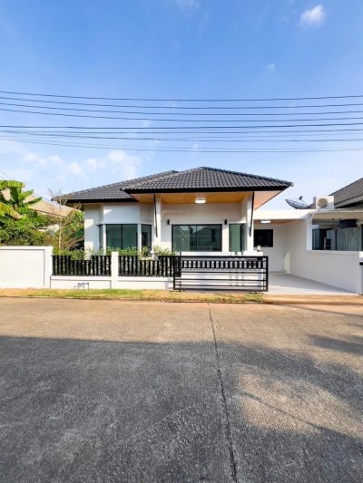 13S0040 House for sale 3,390,000 baht 3 bedroom 2 bathroom located at paklok,thalang