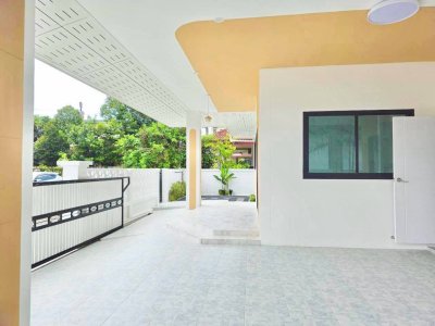 13S0066 This house for sale 4,990,000 baht 3 bedroom 2 bathroom at paklok