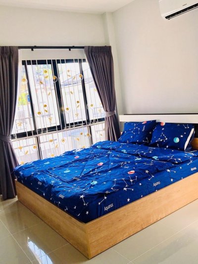 1R0021 ให้เช่าบ้านแฝดชั้นเดียว 3 ห้องนอน 2 ห้องน้ำ ราคา 20,000/เดือน โซนสนามบิน