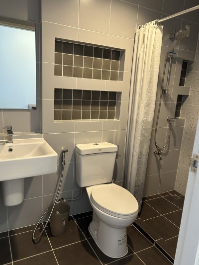 1R0057 ให้เช่าบ้านแฝดชั้นเดียว 2 ห้องนอน 2 ห้องน้ำ ราคา 26,000/เดือน ใกล้สนามบินภูเก็ต