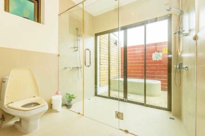 1R0097 This Seaview pool villa 3bedroom 3 bathroom 250,000/month close to Naithon beach