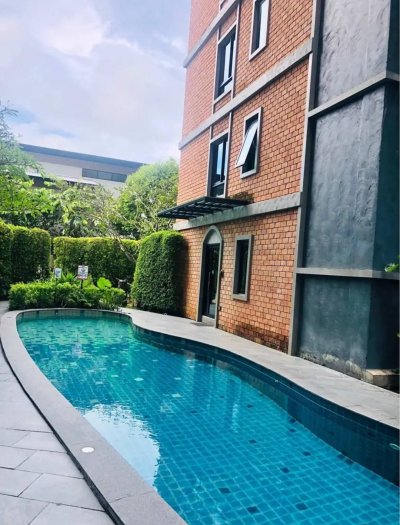 1R0145 คอนโดมิเนียม 1ห้องนอน 1ห้องน้ำ ให้เช่าเดือนละ 25,000 บาท ใกล้หาดในยาง