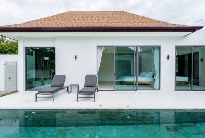 1R0149 Pool villa for rent 4 bedroom 4 bathroom 150,000/month near phuket airport have fully furnished