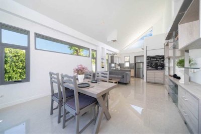 1R0163 ให้เช่า pool villa 2 ห้องนอน 2 ห้องน้ำ ราคา 60,000/เดือน โซนสนามบิน