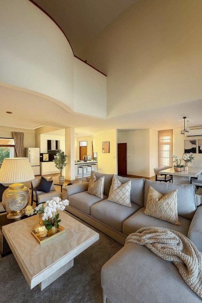1R0164 This house for rent 3 bedroom 2 bathroom 80,000/month near airport