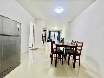 1R0172 ให้เช่าบ้านแฝดสองชั้น 2 ห้องนอน 2 ห้องน้ำ ราคา 20,000/เดือน โซนสนามบิน