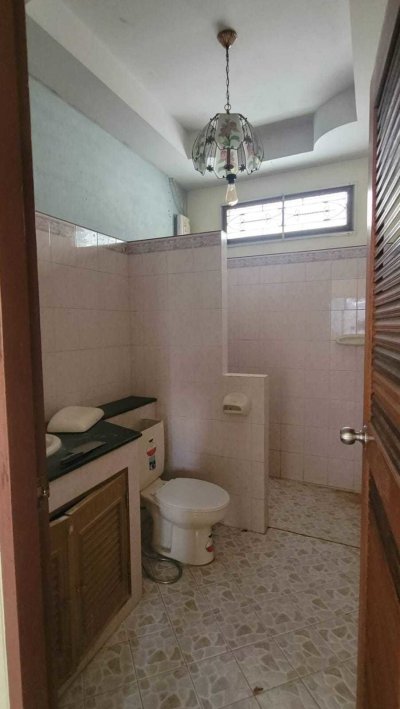 1S0013 This house for sale 7,000,000 baht 3 bedroom 2 bathroom near airport