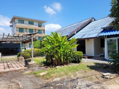 1S0013 This house for sale 7,000,000 baht 3 bedroom 2 bathroom near airport